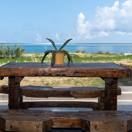 Villa Seafront Blue Agave Magnisia